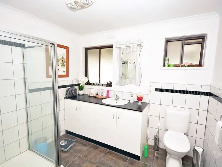 Fifth view of Homely unit listing, 1/6 Hodge Court, Portland VIC 3305