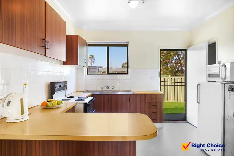 Third view of Homely unit listing, 8/3 Whitfield Place, Lake Illawarra NSW 2528