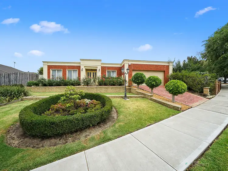 75 Edrington Park Drive, Berwick VIC 3806