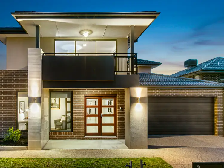 3 Sikes Road, Clyde North VIC 3978