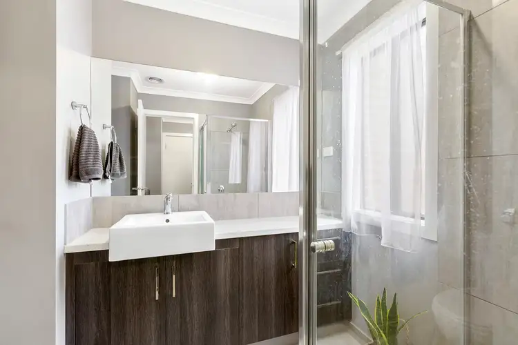 Sixth view of Homely house listing, 4 Quamby Mews, Bacchus Marsh VIC 3340