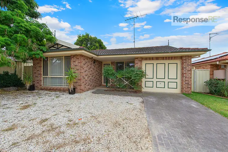 2/16 Centauri Circuit, Cranebrook NSW 2749