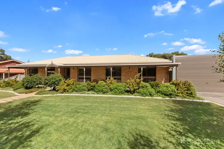 52 Redwood Drive, Strathfieldsaye VIC 3551