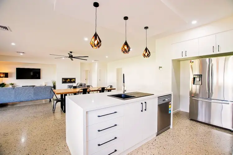 Sixth view of Homely house listing, 56 Pinerate Place, Echuca VIC 3564