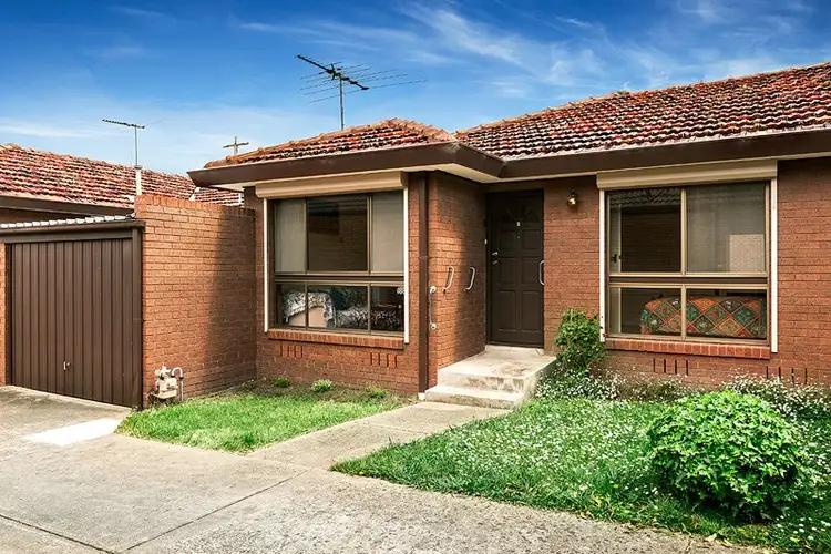 Main view of Homely unit listing, 2/24 Separation Street, Fairfield VIC 3078