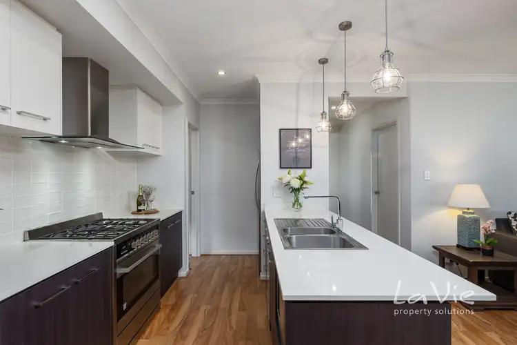 18 Horizon Drive, Springfield Lakes QLD 4300