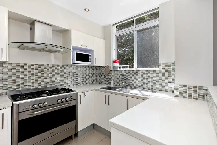 Second view of Homely apartment listing, 2/132 Queenscliff Road, Queenscliff NSW 2096
