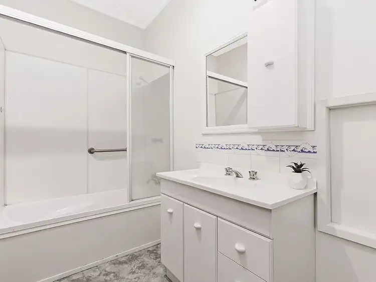 Seventh view of Homely house listing, 5 Ballater Street, Portland VIC 3305