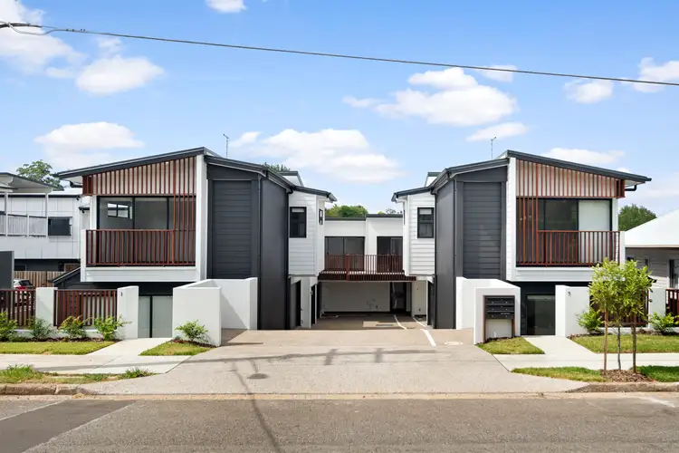 1/98 Flower Street, Northgate QLD 4013
