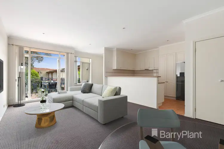 11/243 Blackburn Road, Doncaster East VIC 3109