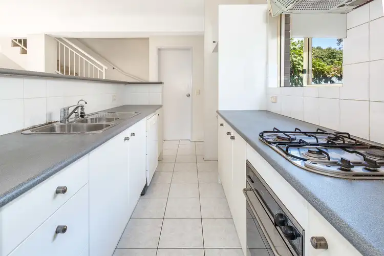 Sixth view of Homely townhouse listing, 2/94-116 Culloden Road, Marsfield NSW 2122