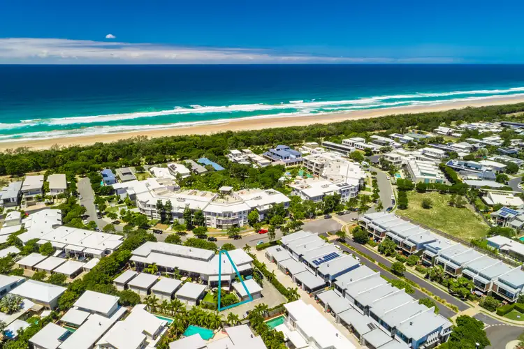 Second view of Homely townhouse listing, 2/5-9 Kamala Crescent, Casuarina NSW 2487