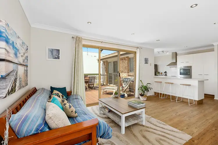 18 Warringa Drive, Bilambil Heights NSW 2486