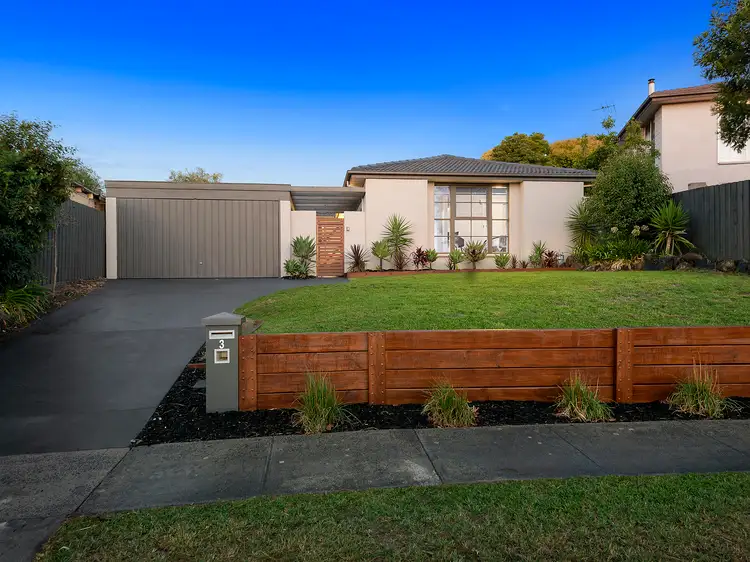 3 Hughes Close, Endeavour Hills VIC 3802