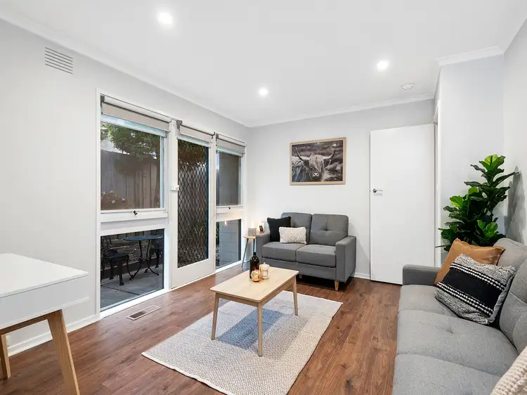 Fourth view of Homely house listing, 3 Hughes Close, Endeavour Hills VIC 3802