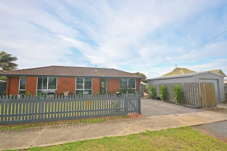 52 Peter Street, Portland VIC 3305