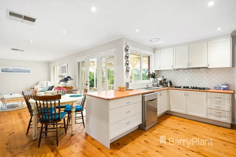 Fourth view of Homely house listing, 3 Ferndale Close, Werribee VIC 3030