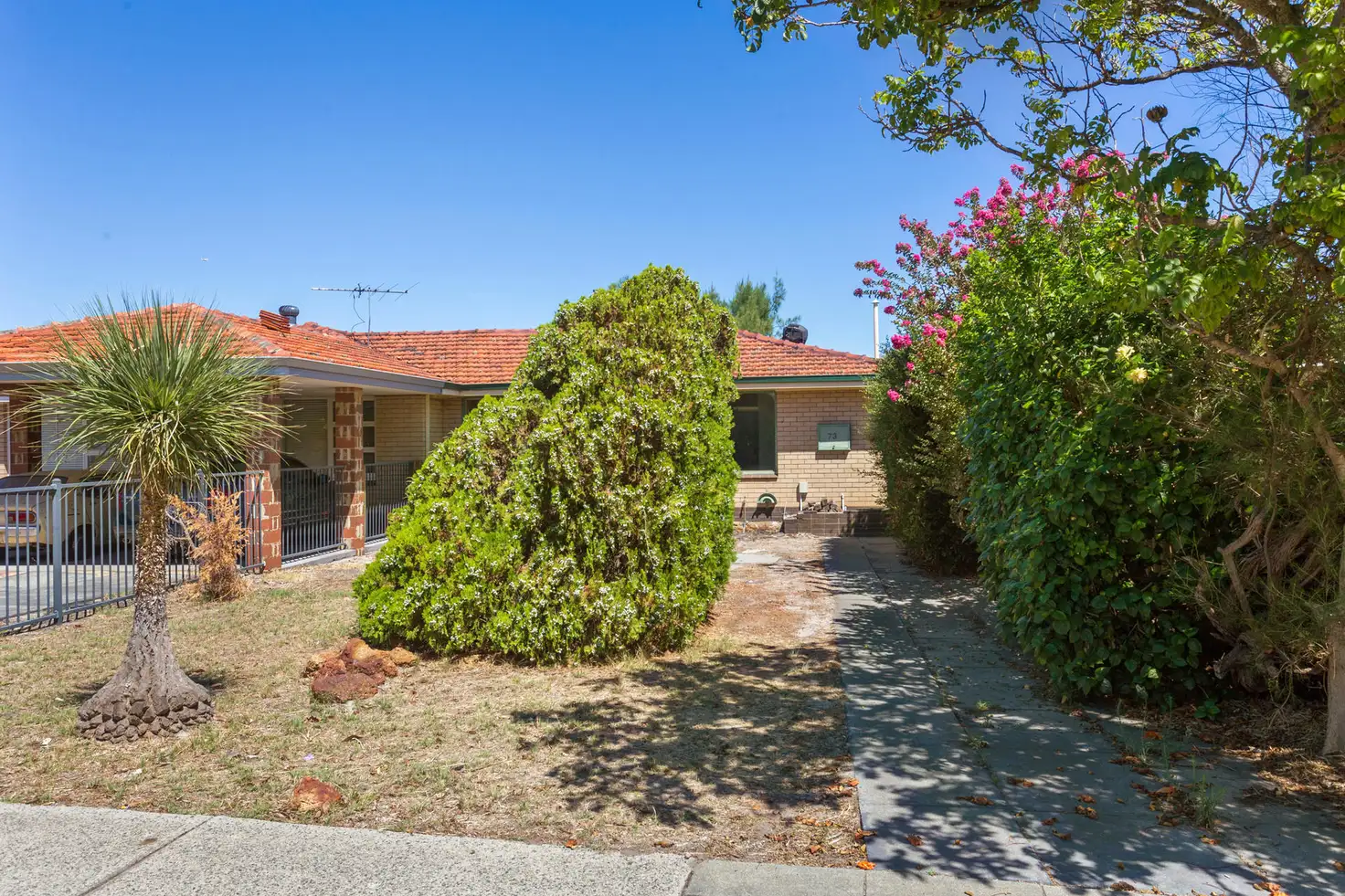 Main view of Homely semi-detached listing, 1/73 Bank Street, East Victoria Park WA 6101