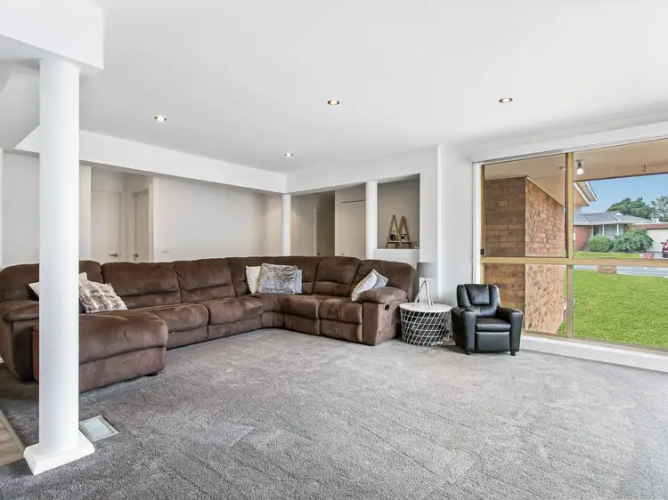Fifth view of Homely house listing, 33 Maramba Drive, Narre Warren VIC 3805
