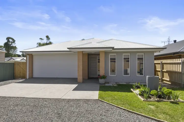 14 Jasmine Crescent, Ballan VIC 3342