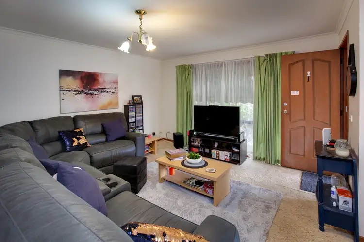 Third view of Homely unit listing, 1/468 Ashford Street, Lavington NSW 2641