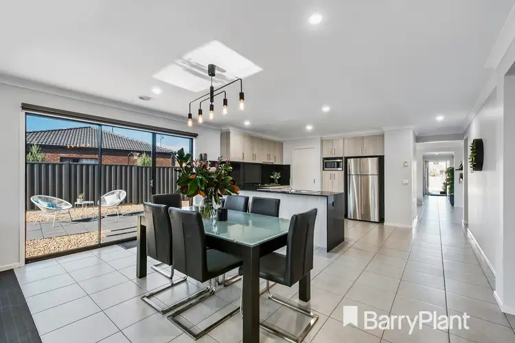 Sixth view of Homely house listing, 86 Kinglake Drive, Manor Lakes VIC 3024