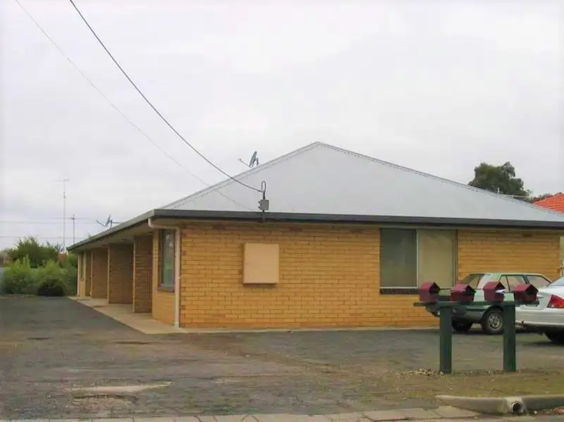 Main view of Homely block of units listing, 1-4/20 Derrington Street, Mount Gambier SA 5290