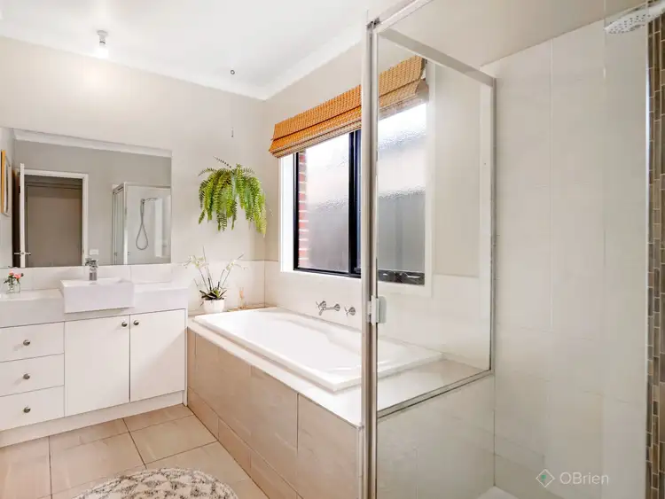 Sixth view of Homely house listing, 8 Merlin Drive, Cranbourne North VIC 3977