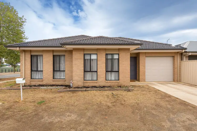Main view of Homely townhouse listing, 36 Mactier Avenue, Wodonga VIC 3690