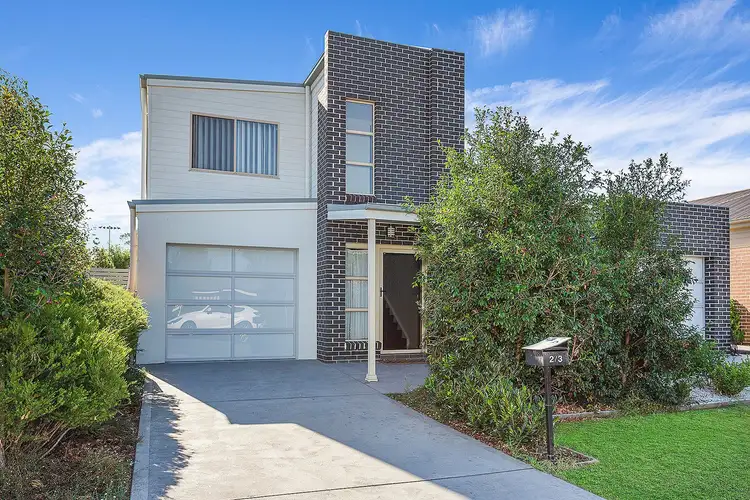 2/3 Banksia Avenue, Albion Park Rail NSW 2527