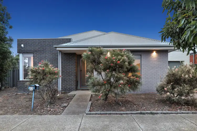 36 Girraween Crescent, Craigieburn VIC 3064