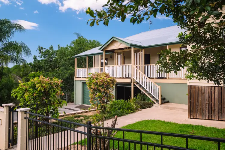 32 Hill Street, Woombye QLD 4559