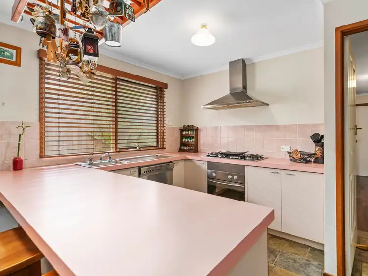 Fifth view of Homely house listing, 5 Cypress Court, Cranbourne North VIC 3977