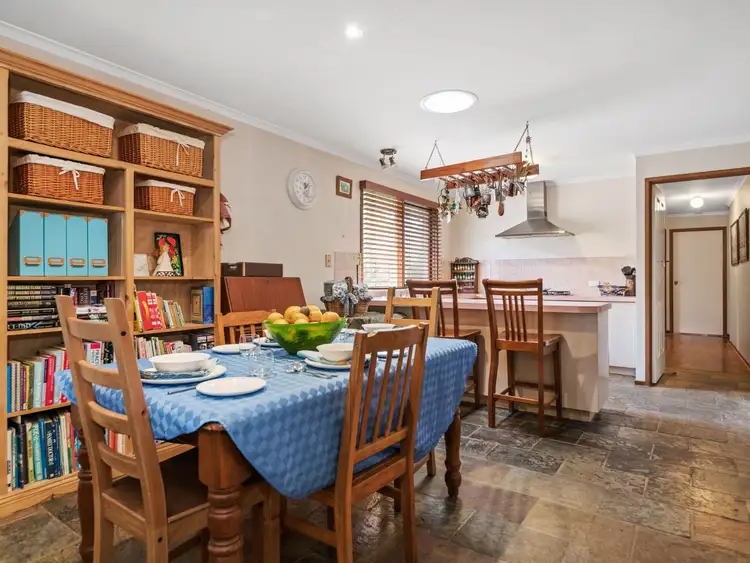 Sixth view of Homely house listing, 5 Cypress Court, Cranbourne North VIC 3977