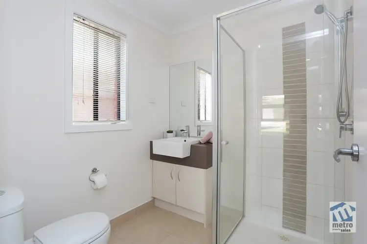 Fifth view of Homely house listing, 21 Maiden Drive, Sunbury VIC 3429