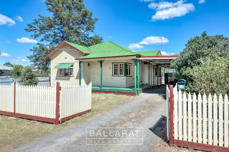 33 Peel Street, Maryborough VIC 3465