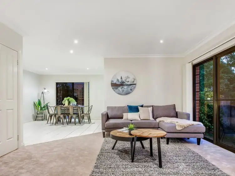 1/2D Ireland Street, Burwood VIC 3125