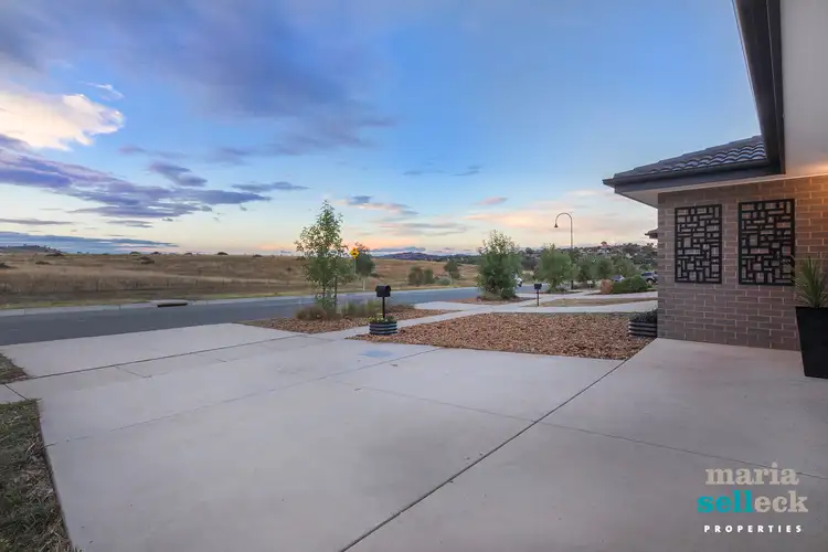 83 Carman Loop, Macgregor ACT 2615