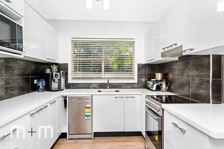 4/5 Newbold Close, Thirroul NSW 2515