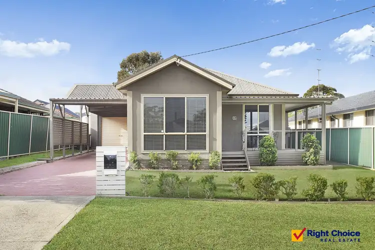 57 Barton Street, Oak Flats NSW 2529
