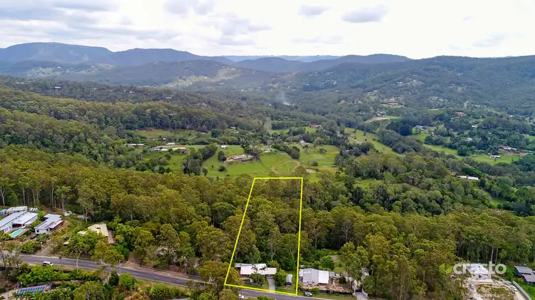 Second view of Homely house listing, 31 Tarrant Drive, Mudgeeraba QLD 4213