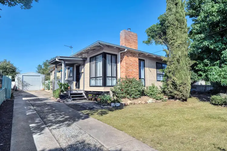30 Churchill Avenue, Ararat VIC 3377