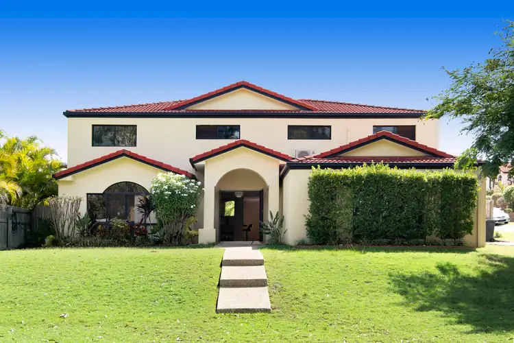 2 Bonney Place, Westlake QLD 4074