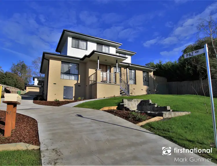 13 Central Avenue, Mooroolbark VIC 3138