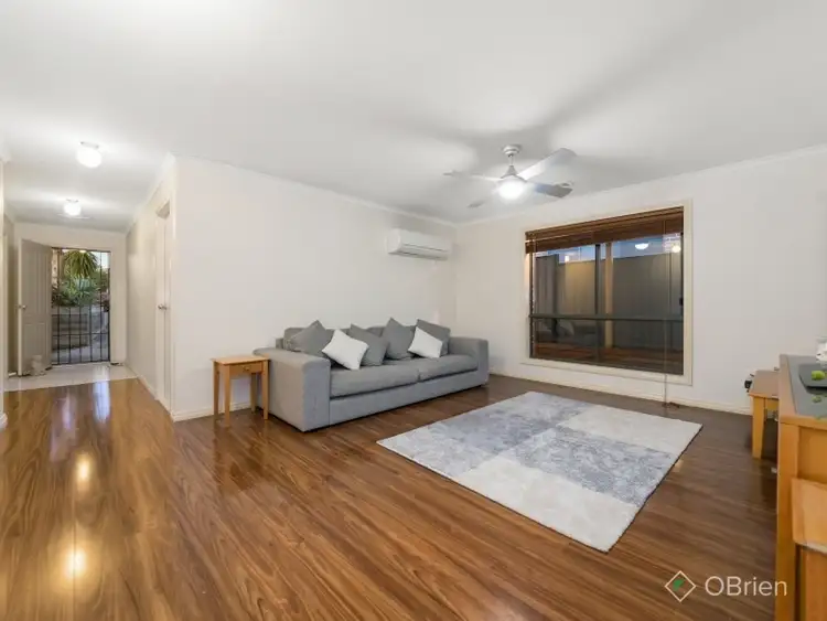 Fifth view of Homely house listing, 4 Superior Waters, Pakenham VIC 3810