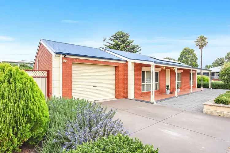 6 Edward Street, Encounter Bay SA 5211