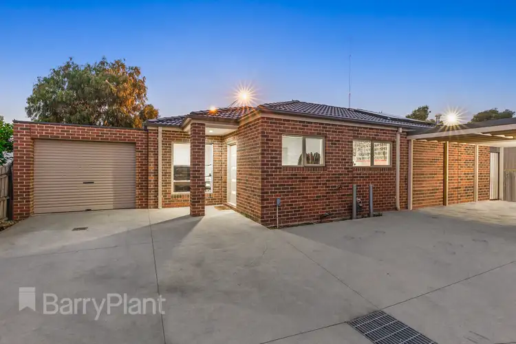 2/49 Wilmot Drive, Delahey VIC 3037