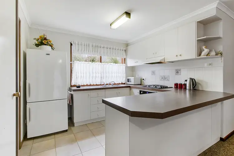 Sixth view of Homely house listing, 8 Amanda Drive, Carrum Downs VIC 3201