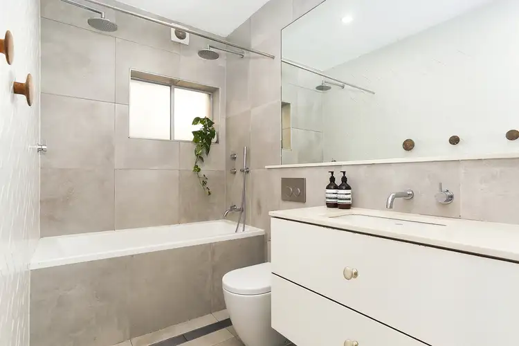 Sixth view of Homely apartment listing, 3/119 Curlewis Street, Bondi Beach NSW 2026