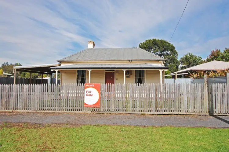 12 Mt Clay Road, Heywood VIC 3304